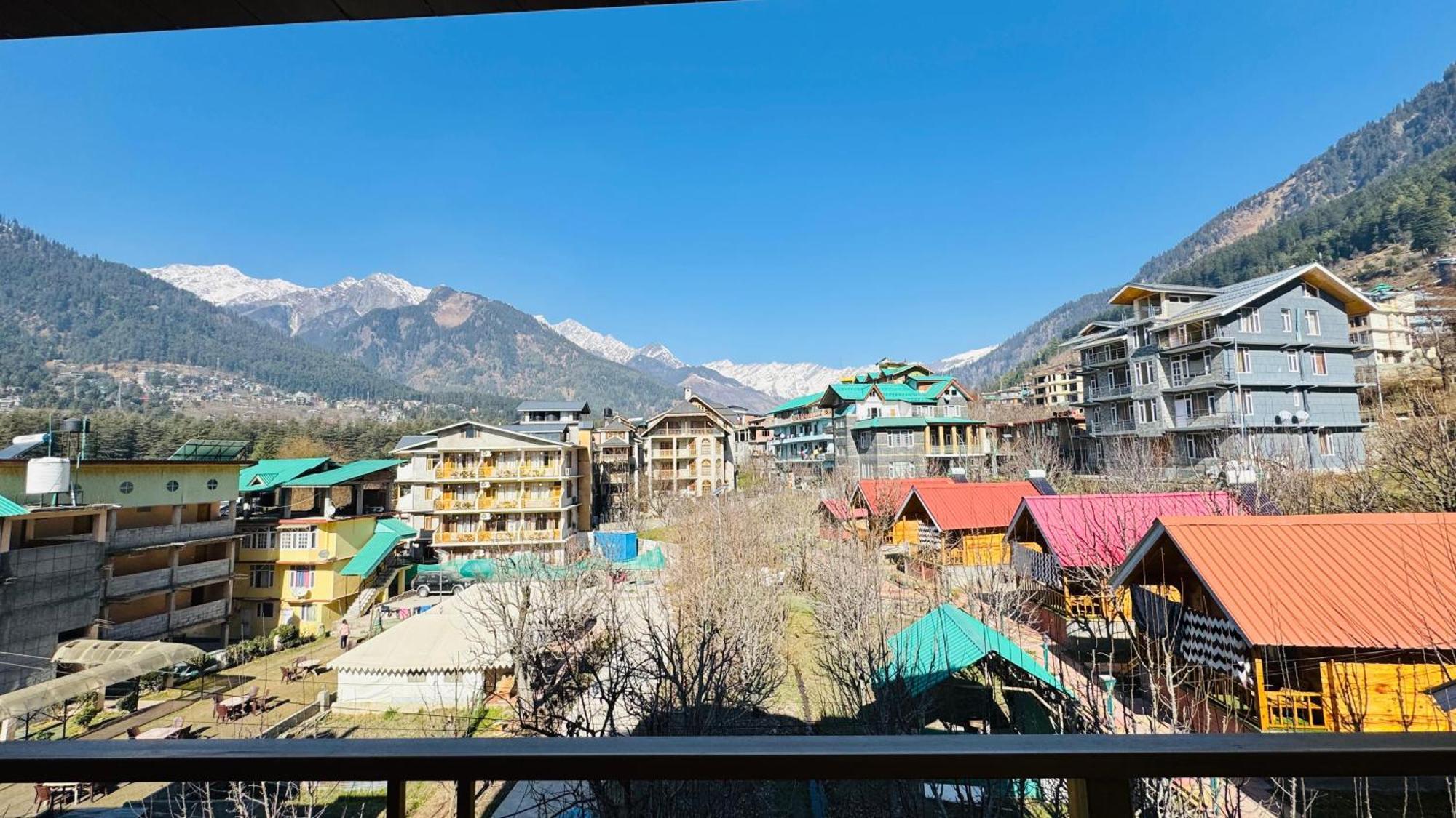 The Midnight Garden Manali Hotel ภายนอก รูปภาพ